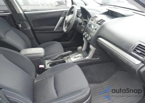 2014 Subaru Forester 2.5I Premium z USA, uszkodzony, nr VIN JF2SJAEC6EH537643